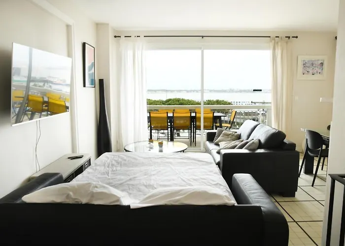 Duplex De 100M2 Avec 3 Chambres Vue Mer